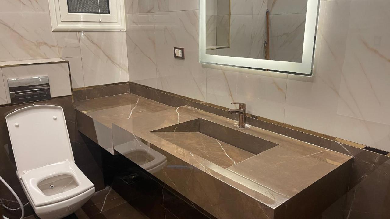 Elite In Private In New 90th Street In 255 Panafsig 11 Apartamento *