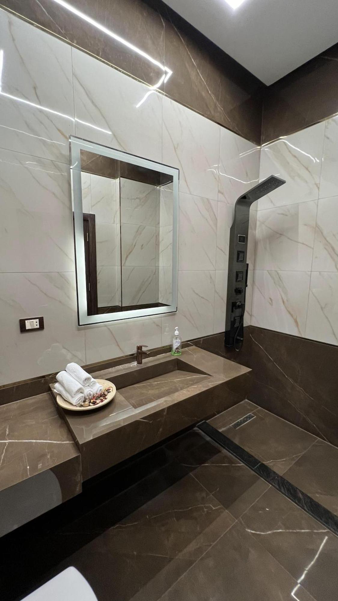 Apartment Elite In Private In New 90th Street In 255 Panafsig 11